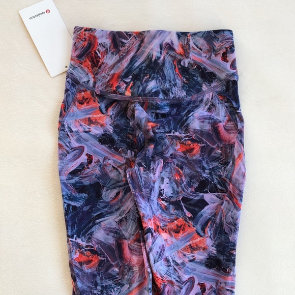 NWT Lululemon Base Pace Tight 28” *Brushed - Picture 7 of 10